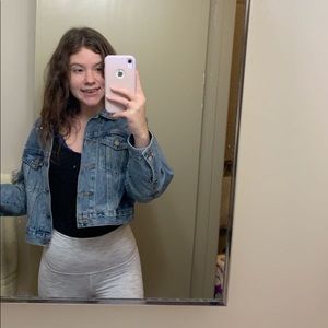 Meet your Posher, Hailey